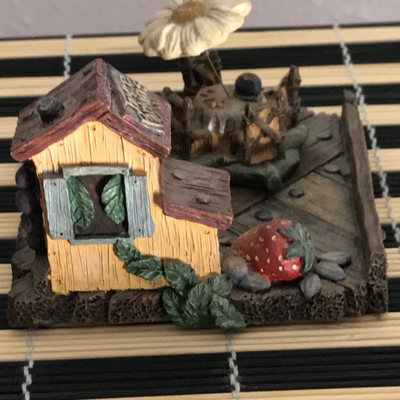 Patio Dining Home Deco Scenery - Picture 5 of 10